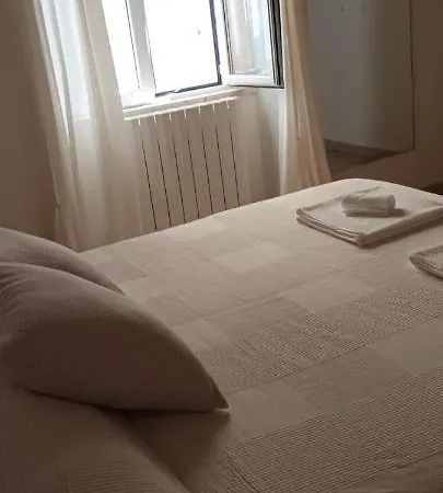 Il Porto Di Ale E Kat *